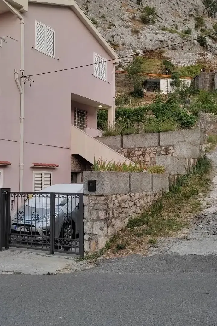 Prodaja, kuća, 280m², Kotor, Crna Gora