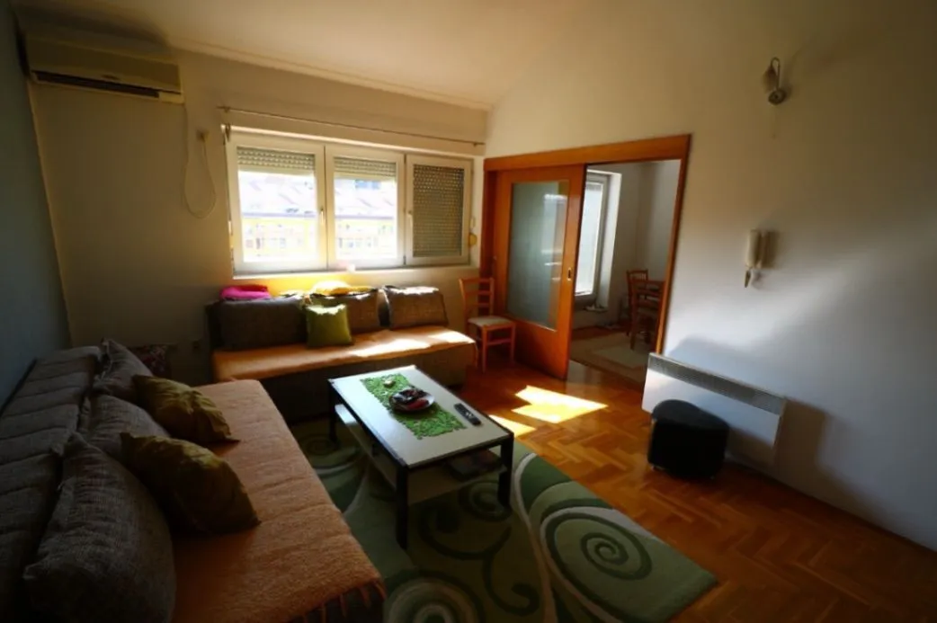 Prodaja, dvosoban stan, 92m², Stari Aerodrom, Podgorica