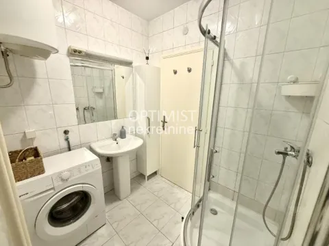 Rent, two bedroom apartment, 45m², Stari Grad, Beograd - image 8
