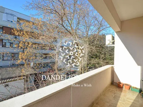 Izdavanje, dvosoban stan, 90m², Centar, Podgorica - image 6