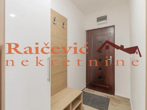 Prodaja, četvorosoban stan, 98m², Kopaonik, Srbija - image 9