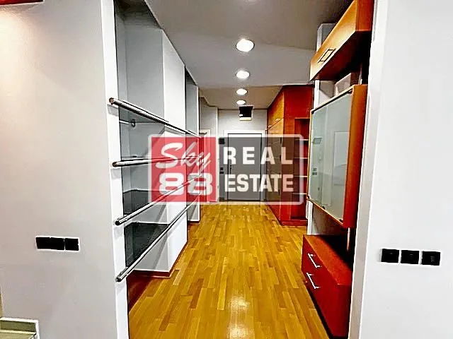 Rent, four bedroom apartment, 157m², Savski Venac, Beograd