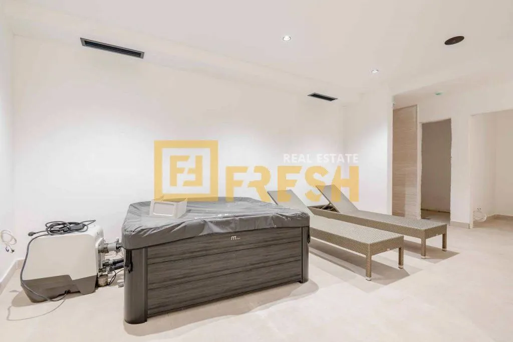 Sale, house, 240m², Budva, Crna Gora