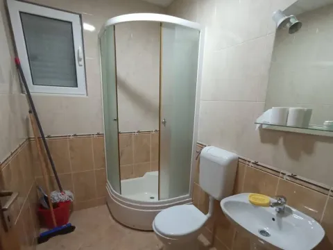 Stan-na-dan, garsonjera, 20m², Sutomore, Bar - image 7