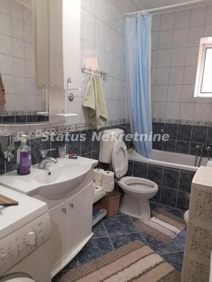 Prodaja, kuća, 246m², Sremski Karlovci, Novi Sad