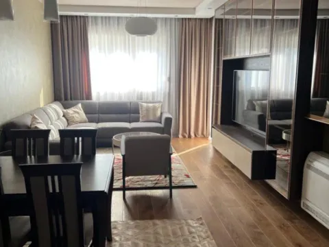 Izdavanje, dvosoban stan, 70m², Central Point, Podgorica - image 9