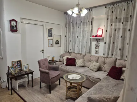 Prodaja, trosoban stan, 95m², Centar, Nikšić - image 17