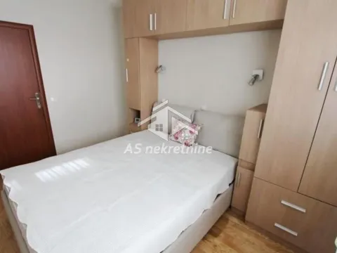 Izdavanje, dvosoban stan, 50m², Đeram Pijaca, Beograd - image 17