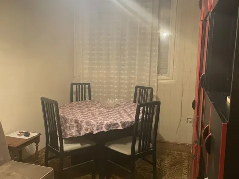 Izdavanje, trosoban stan, 44m², Višnjička Banja, Palilula Sve Podlokacije - image 1