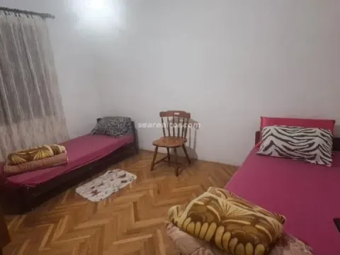 Rent, three bedroom apartment, 100m², Tivat, Crna Gora - image 2