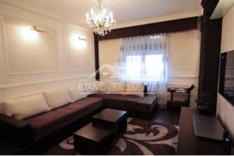 Prodaja, trosoban stan, 78m², Crveni Krst, Beograd