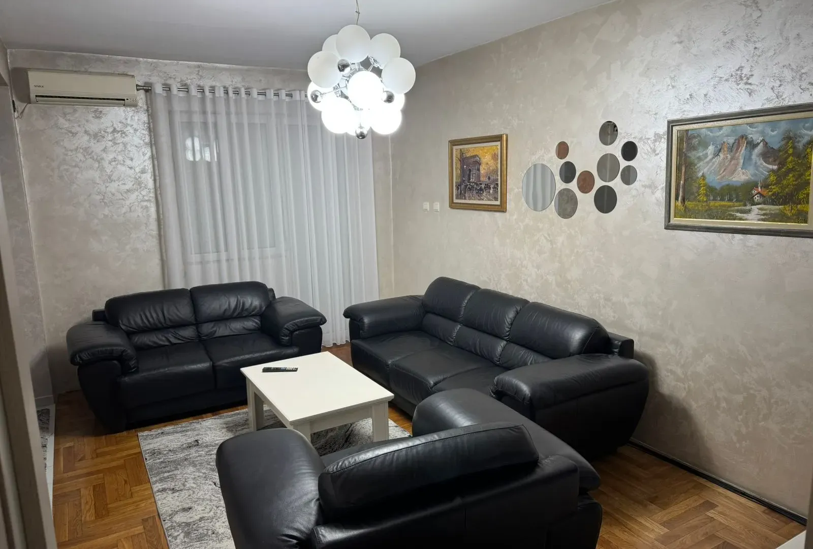 Izdavanje, dvosoban stan, 80m², Stari Aerodrom, Podgorica