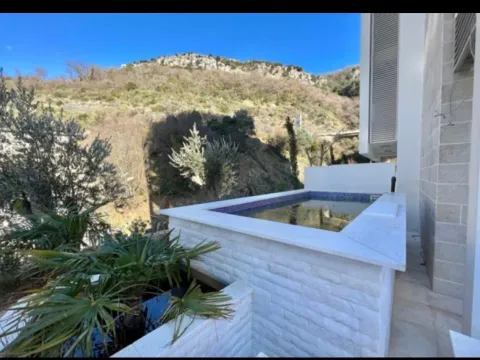 Prodaja, stan, 56m², Budva, Crna Gora - image 9