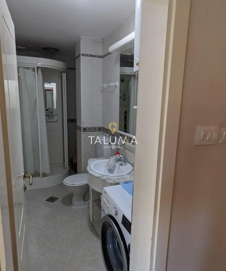 Rent, one bedroom apartment, 55m², Preko Morače, Podgorica
