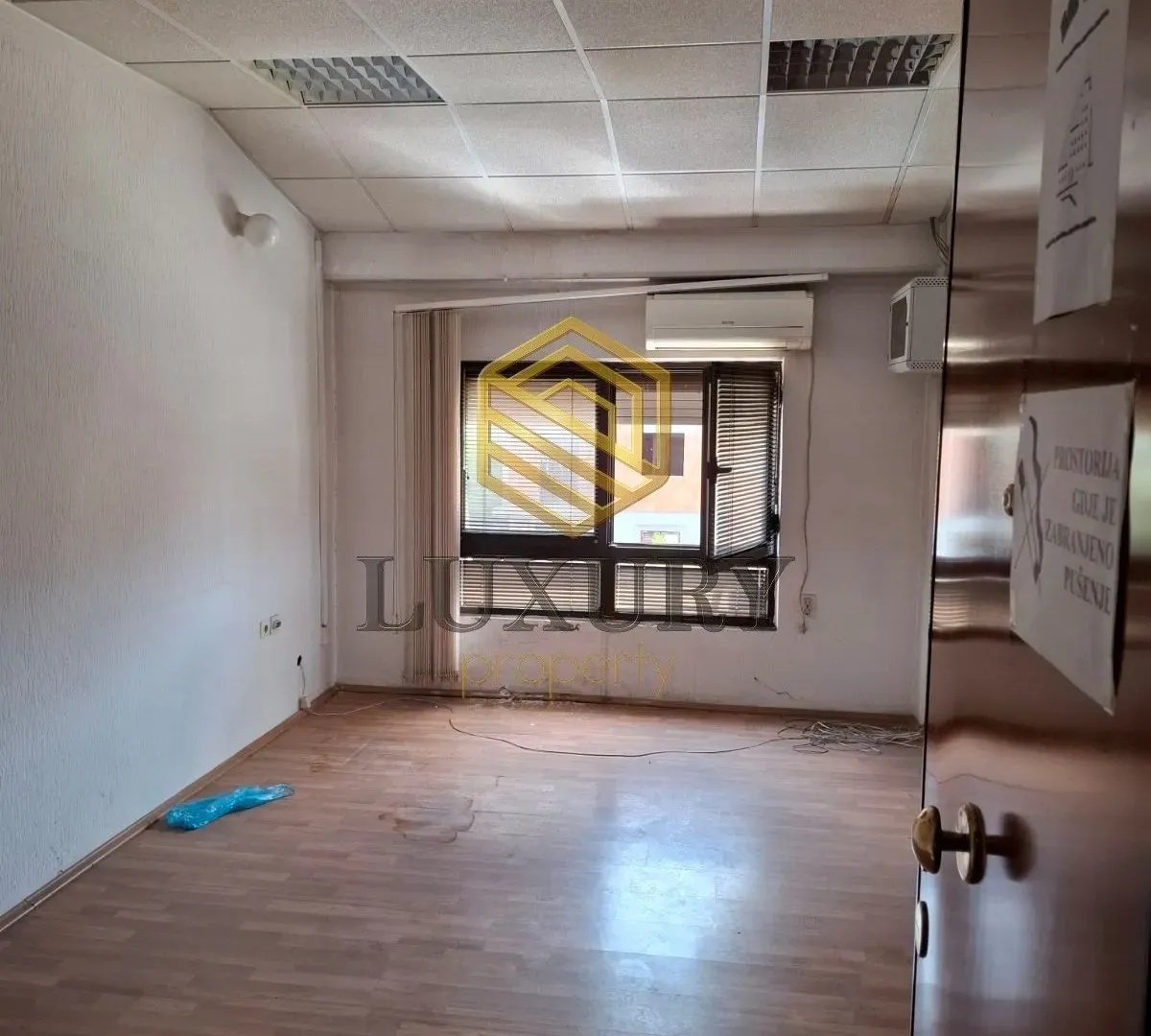 Rent, office space, 95m², Stari Aerodrom, Podgorica
