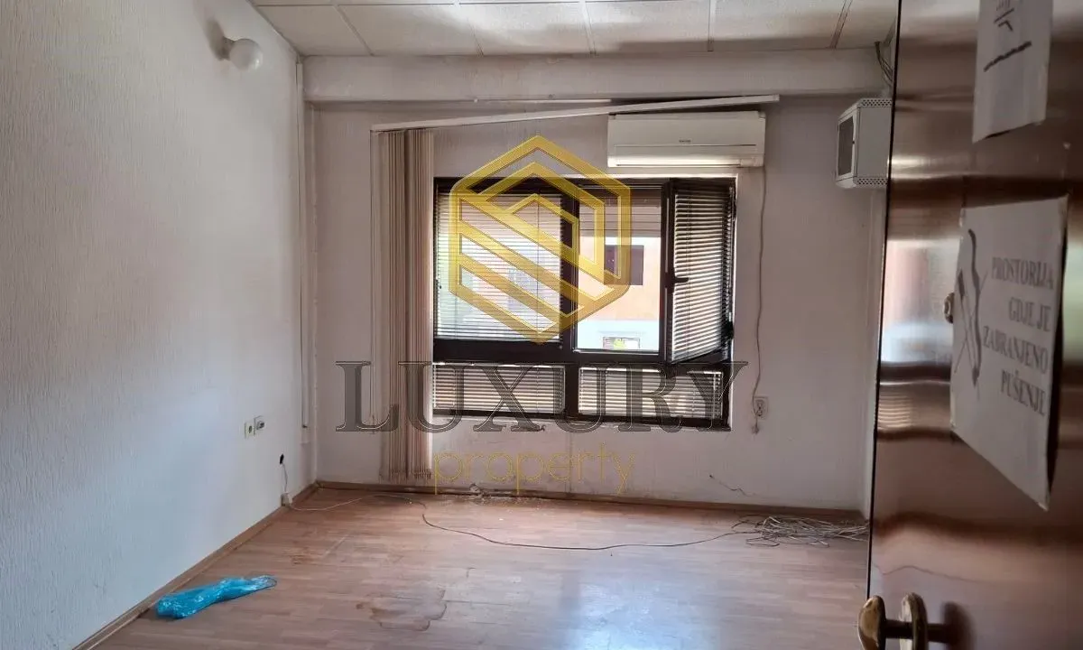 Rent, office space, 95m², Stari Aerodrom, Podgorica