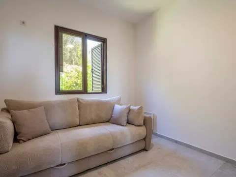 Prodaja, kuća, 150m², Buljarica, Budva - image 8