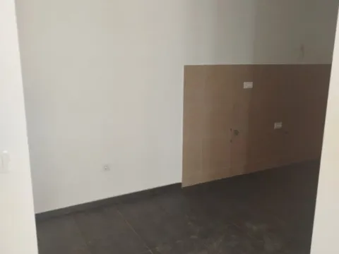 Izdavanje, dvosoban stan, 58m², Zabjelo, Podgorica - image 5