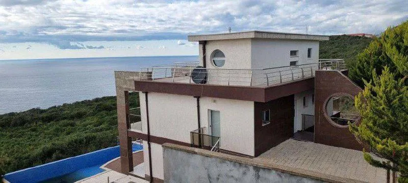 Sale, house, 300m², Krimovica, Kotor