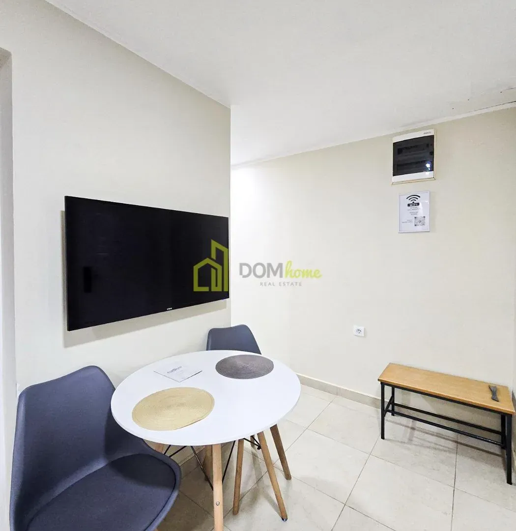 Prodaja, dvosoban stan, 50m², Centar, Podgorica