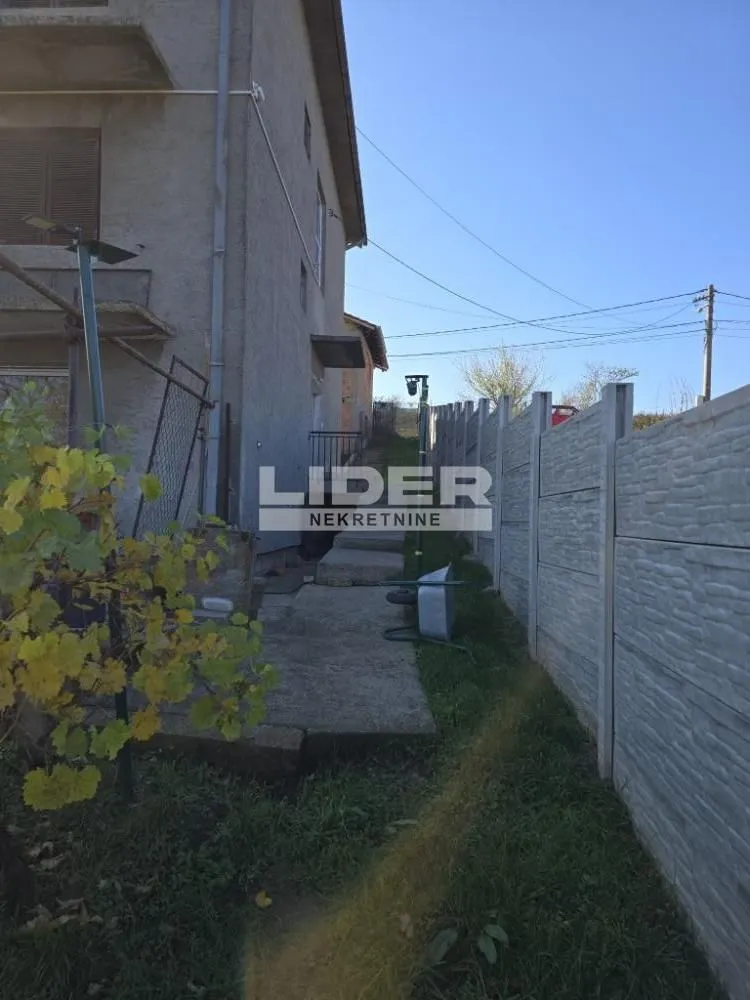 Sale, house, 247m², Voždovac Sve Podlokacije, Beograd