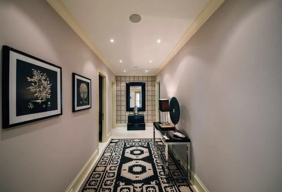 Prodaja, trosoban stan, 312m², Tivat, Crna Gora
