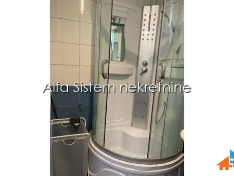 Izdavanje, četvorosoban stan, 110m², Neimar, Vračar Sve Podlokacije - image 9