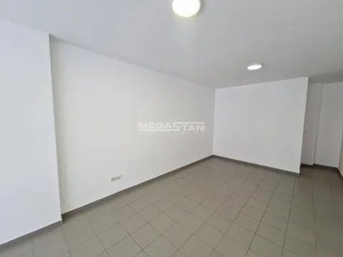 Sale, office space, 35m², Karaburma, Palilula Sve Podlokacije - image 3