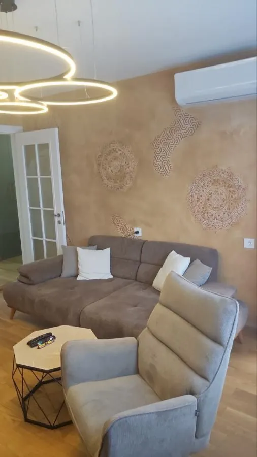 Prodaja, trosoban stan, 80m², Nova Detelinara, Novi Sad Sve Podlokacije