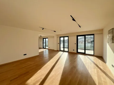 Prodaja, trosoban stan, 169m², Zagorič, Podgorica - image 2