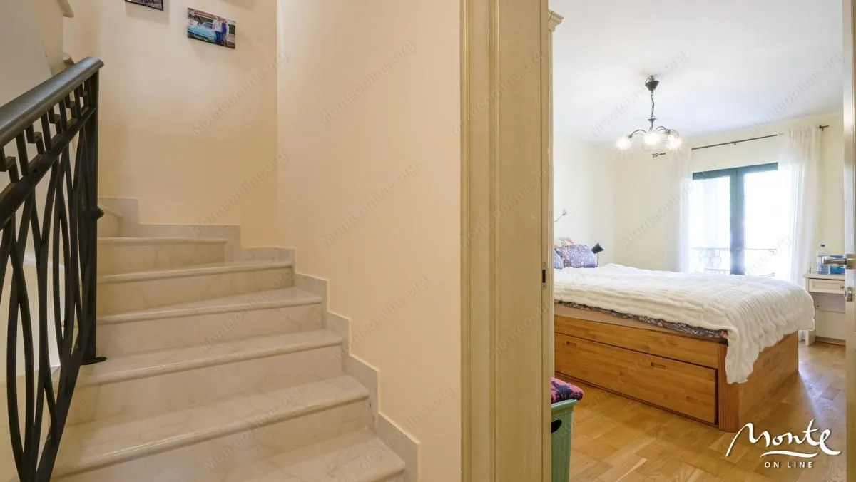 Prodaja, kuća, 174m², Kotor, Crna Gora