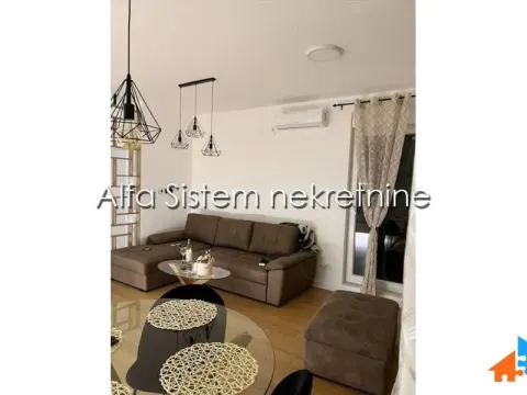 Izdavanje, trosoban stan, 65m², Bulbulder, Zvezdara Sve Podlokacije - image 3