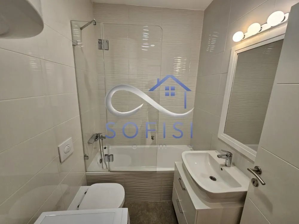 Izdavanje, dvosoban stan, 35m², Socijalno, Novi Sad Sve Podlokacije