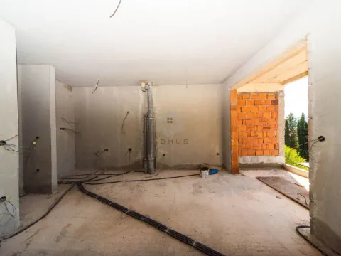 Sale, two bedroom apartment, 52m², Tivat, Crna Gora - image 4