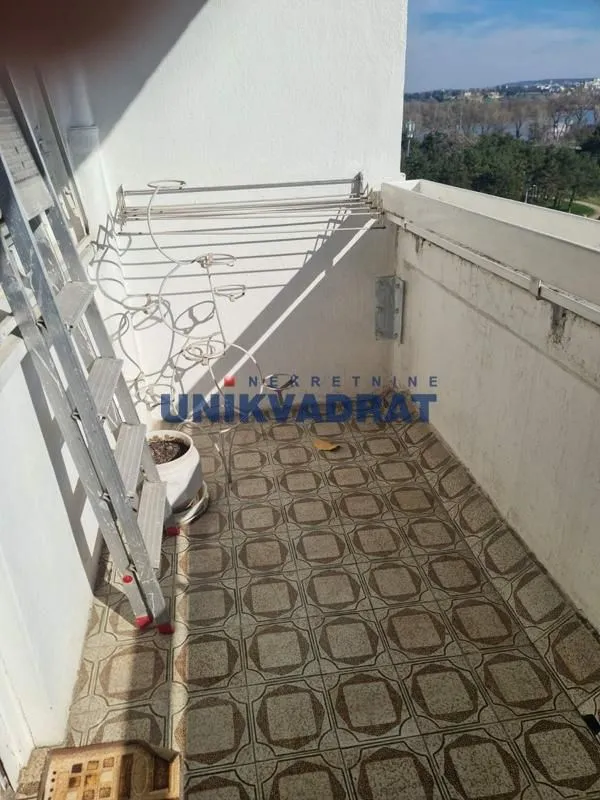 Rent, three bedroom apartment, 78m², Stari Merkator, Novi Beograd Sve Podlokacije