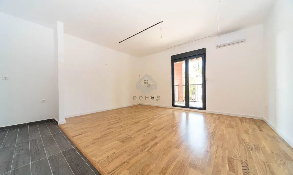 Prodaja, trosoban stan, 90m², Zagorič, Podgorica