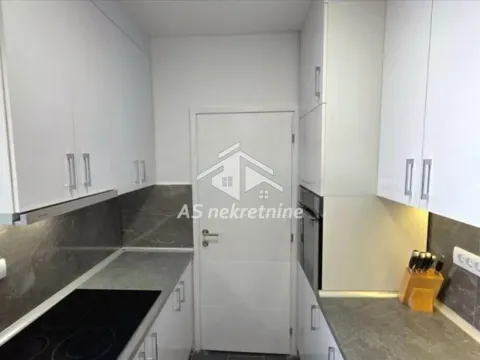 Izdavanje, dvosoban stan, 46m², Slavija, Vračar Sve Podlokacije - image 12