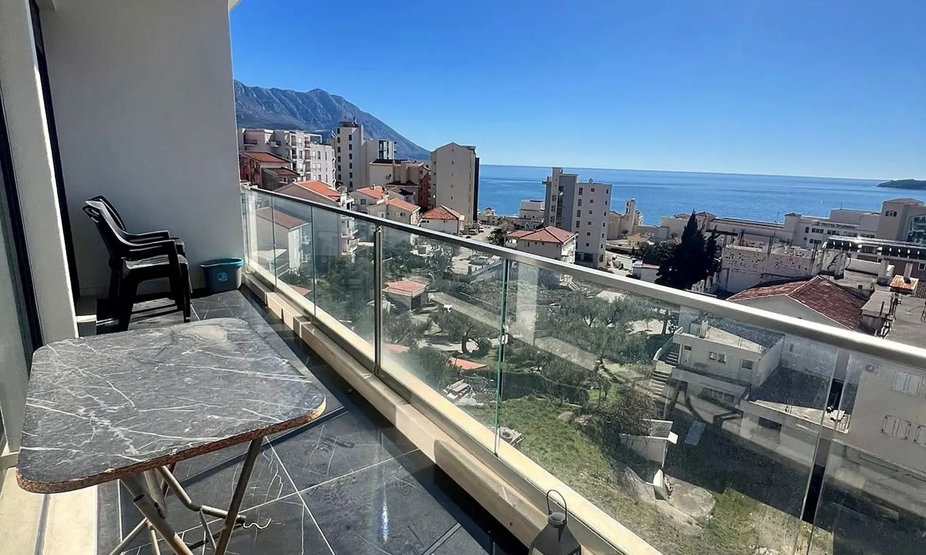 Prodaja, jednosoban stan, 50m², Bečići, Budva