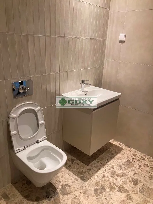 Prodaja, trosoban stan, 88m², Savski Venac, Beograd