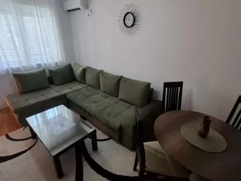 Izdavanje, jednosoban stan, 44m², Grbavica, Novi Sad Sve Podlokacije - image 5
