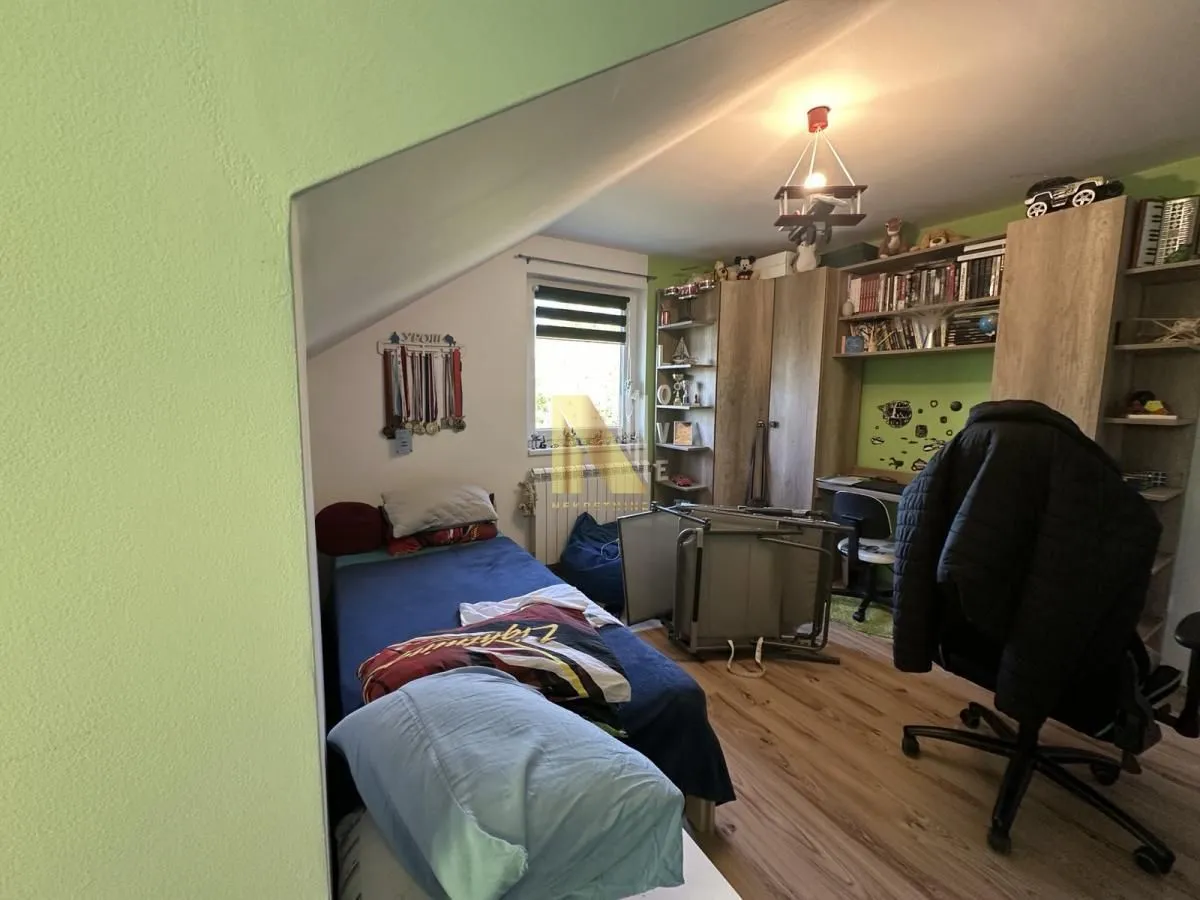 Prodaja, kuća, 108m², Alibegovac, Petrovaradin