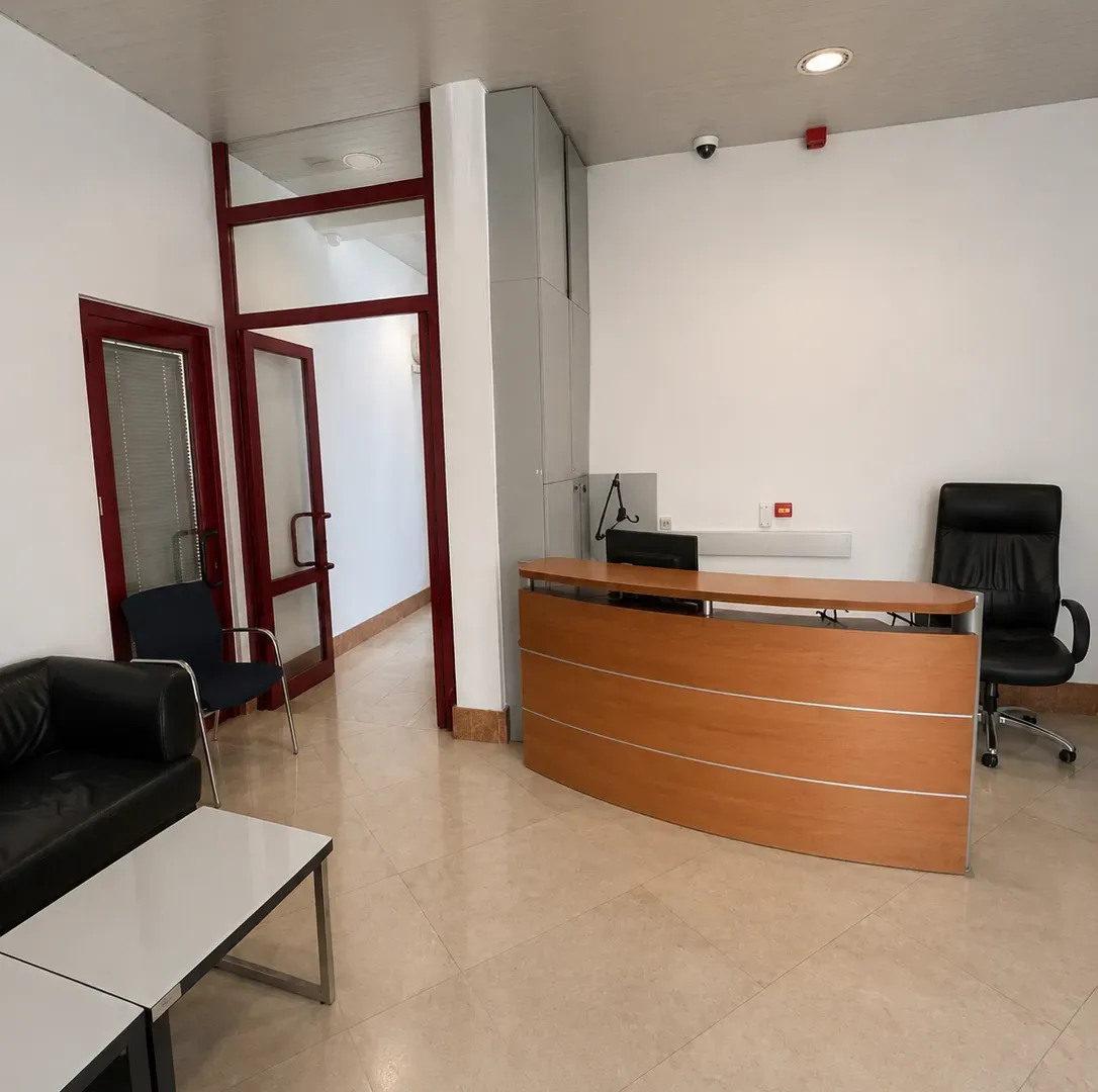 Rent, office space, 412m², Preko Morače, Podgorica