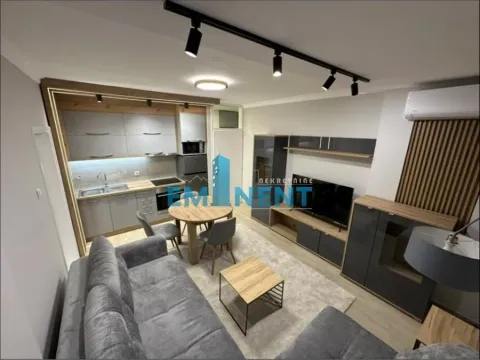 Izdavanje, stan, 53m², Novi Beograd Blok 28, Novi Beograd Sve Podlokacije