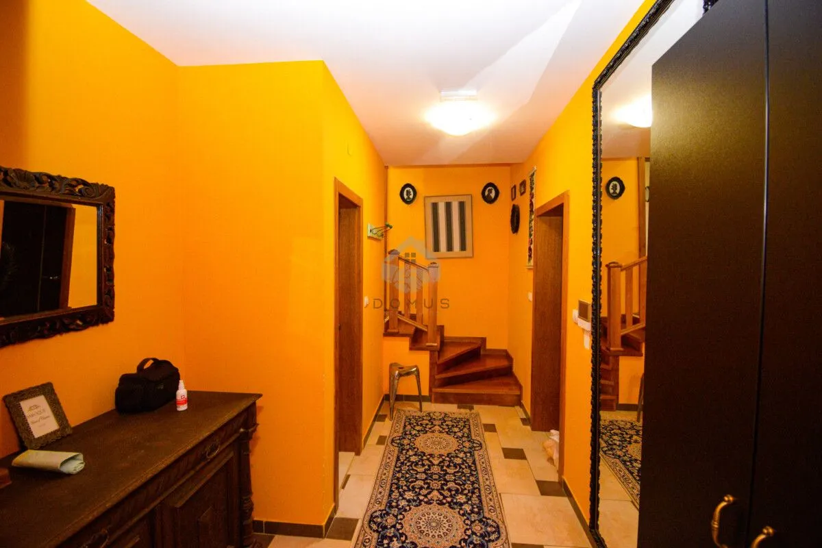Rent, two bedroom apartment, 100m², Gorica C, Podgorica