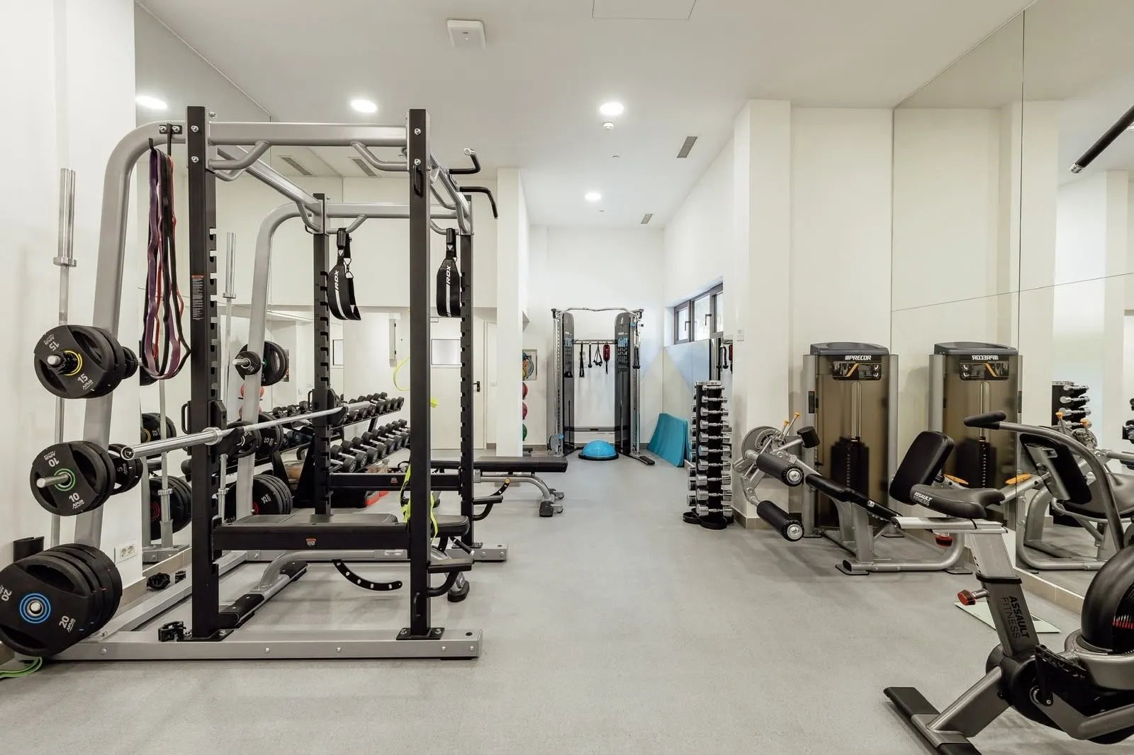 Rent, one bedroom apartment, 74m², Porto Montenegro, Tivat