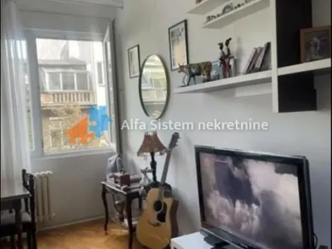 Rent, three bedroom apartment, 70m², Stari Grad, Beograd - image 4