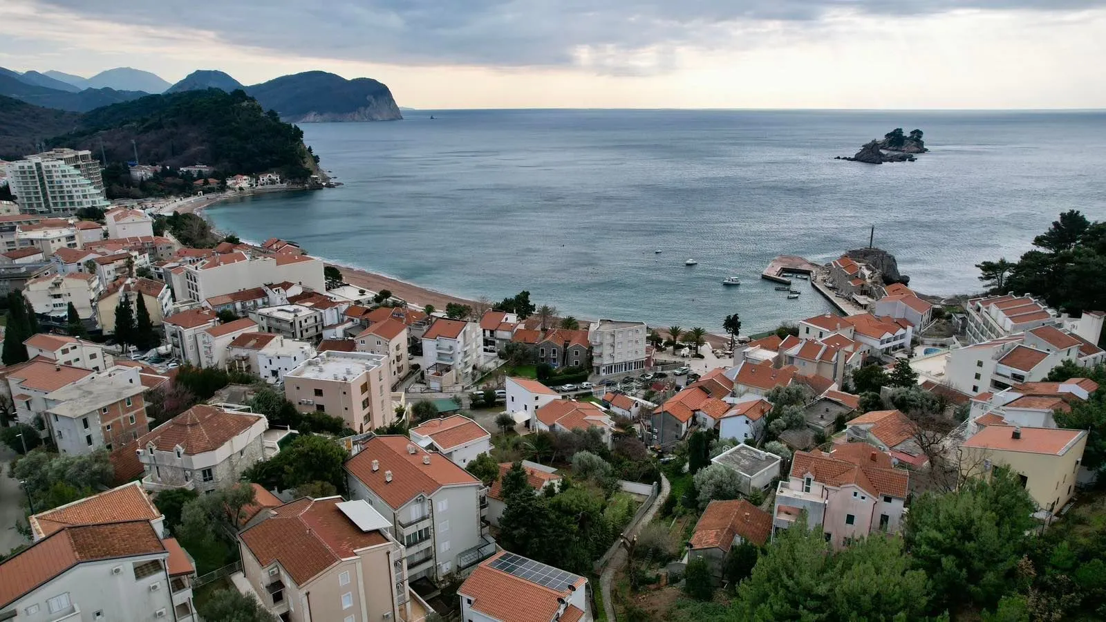 Sale, land lot, 237m², Petrovac, Budva