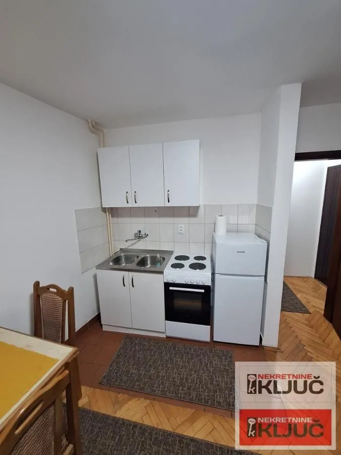 Rent, studio apartment, 25m², Grbavica, Novi Sad Sve Podlokacije