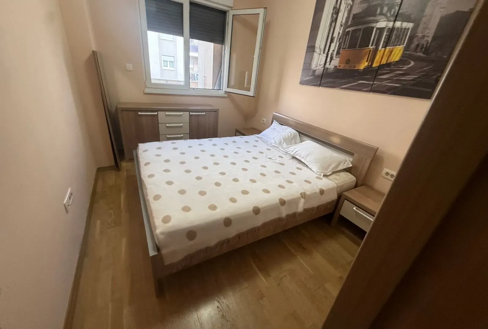 Izdavanje, jednosoban stan, 46m², Nova Dalmatinska, Podgorica