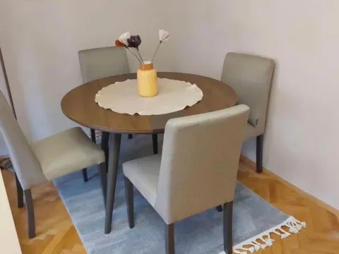 Izdavanje, dvosoban stan, 65m², Centar, Tivat - image 4